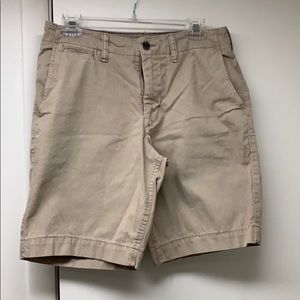 Men’s American Eagle size 30 khaki shorts